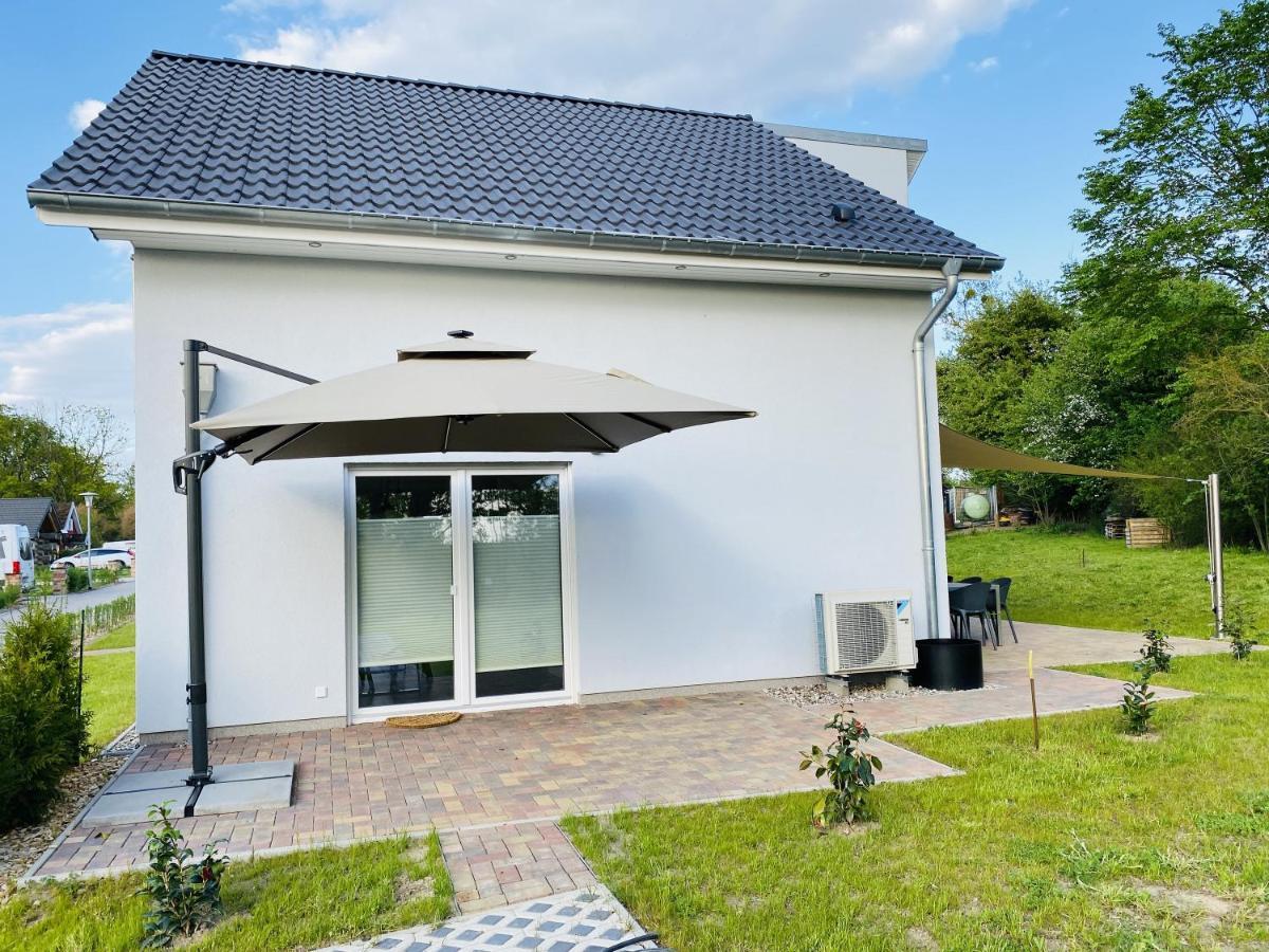 Holiday home Seeglueck 2 Am Tollensesee *